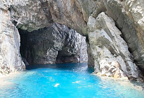 但馬海岸玻璃遊覽船
